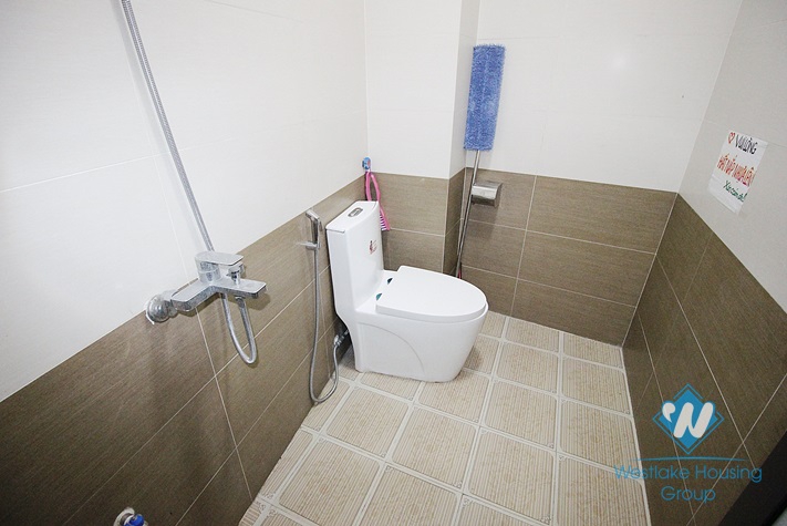 An office for rent in Tran Duy Hung, Cau Giay, Ha Noi