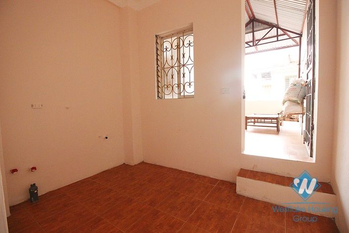 Unfurnished house to make an office for rent in Phung Chi Kien, Cau Giay