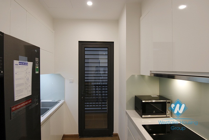 An elegant 3 bedroom apartment for rent in Skylake Building, My Dinh