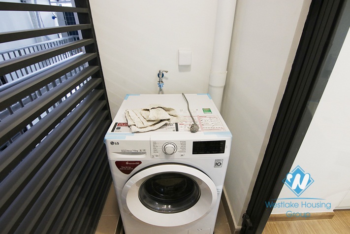 An elegant 3 bedroom apartment for rent in Skylake Building, My Dinh