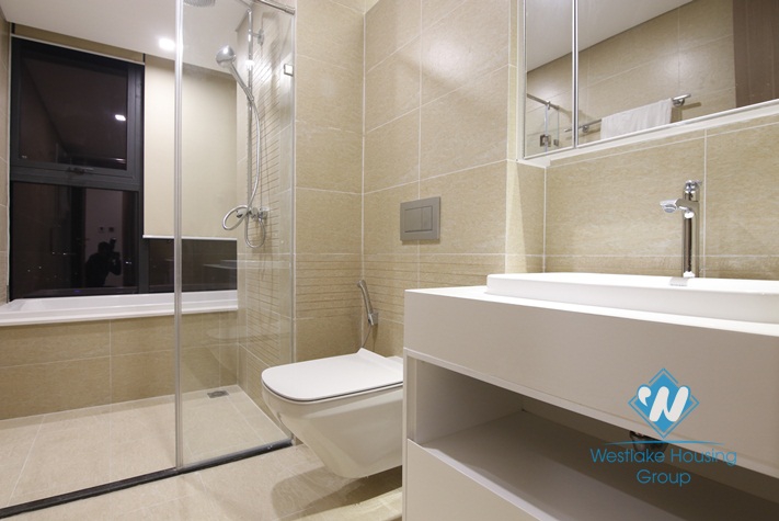 A brand new 3 bedroom property for rent in Vinhomes Metropolis