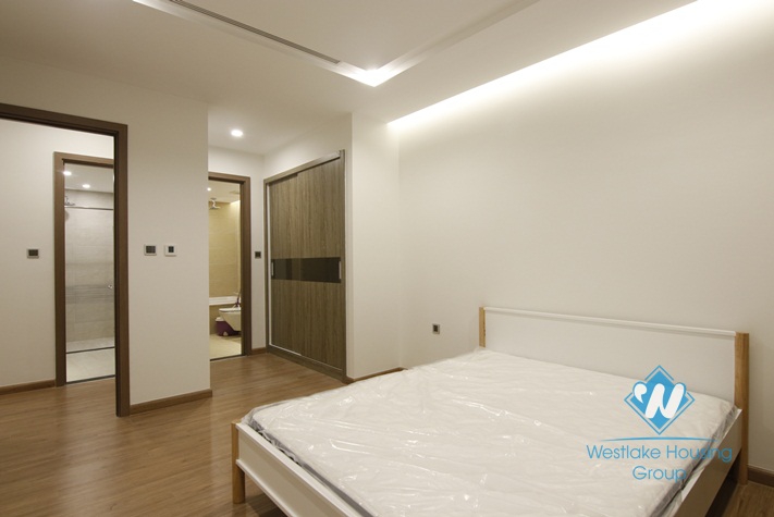A brand new 3 bedroom property for rent in Vinhomes Metropolis