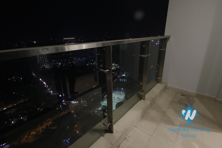 A brand new 3 bedroom property for rent in Vinhomes Metropolis