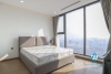 A gorgeous 3 bedroom apartment for rent in Vinhomes Metropolis, Ba Dinh