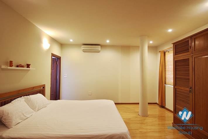 Beautiful 5th floor apartment on Tu Hoa street, Tay Ho District 