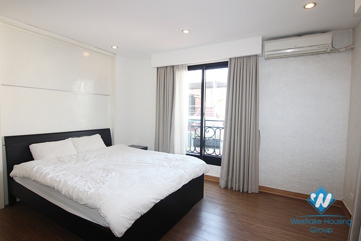 2 bedroom furnished apartment for rent in Xuan Dieu street