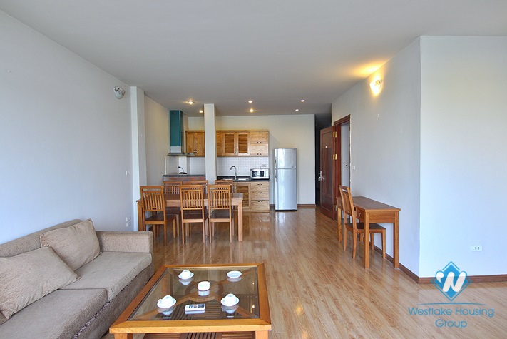 Beautiful 5th floor apartment on Tu Hoa street, Tay Ho District 