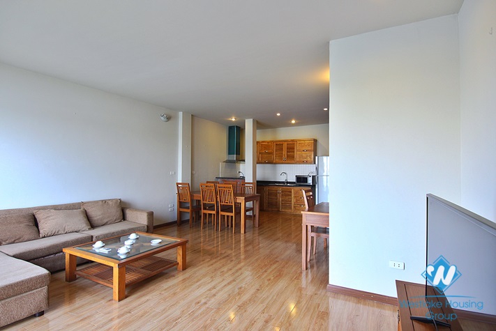 Beautiful 5th floor apartment on Tu Hoa street, Tay Ho District 