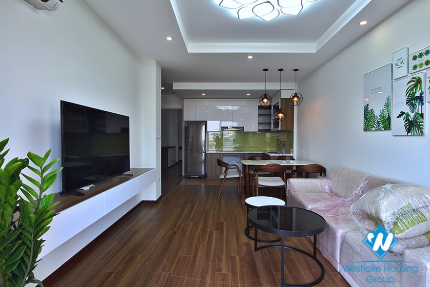 Spacious 3 bed / 2 bath apartment for rent on Xuan Dieu street, Tay Ho, Hanoi