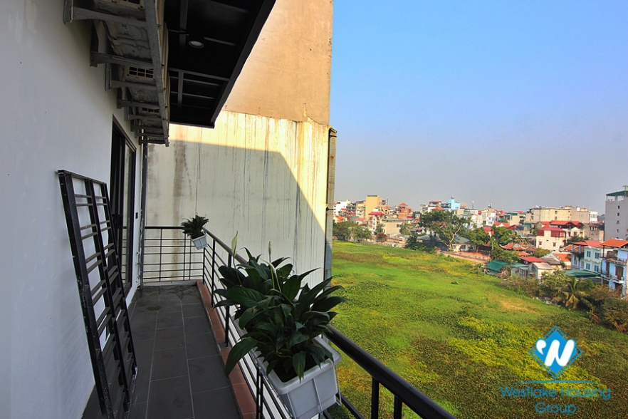 Spacious 3 bed / 2 bath apartment for rent on Xuan Dieu street, Tay Ho, Hanoi