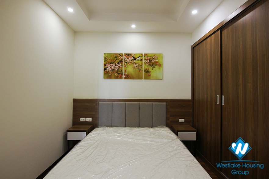 Gorgeous 4 bed / 3 bath apartment for rent on Xuan Dieu, Tay Ho, Hanoi