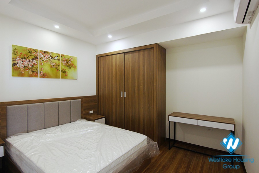 Gorgeous 4 bed / 3 bath apartment for rent on Xuan Dieu, Tay Ho, Hanoi