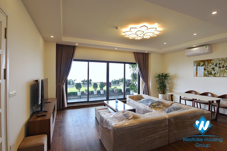 Gorgeous 4 bed / 3 bath apartment for rent on Xuan Dieu, Tay Ho, Hanoi