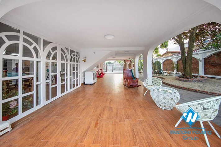 430sqm garden villa for rent in Long Bien district, Hanoi