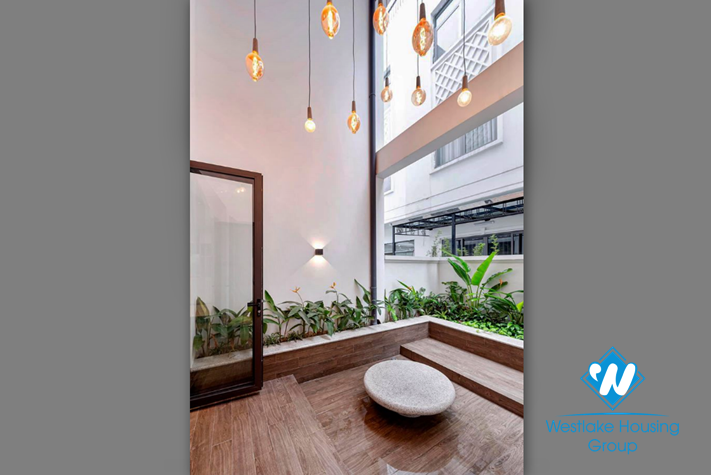 Villa for rent in Vinhome Hamorny, Long Bien, HN