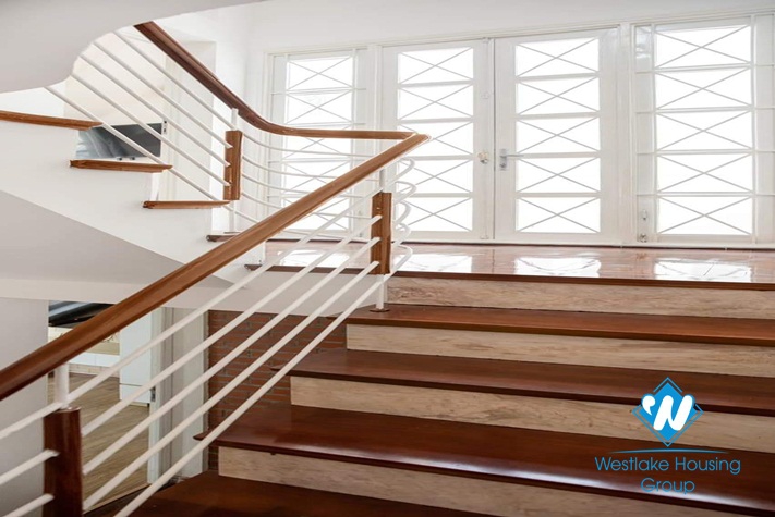 430sqm garden villa for rent in Long Bien district, Hanoi