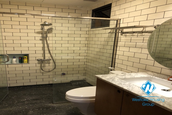 Nice two bedrooms apartment for rent in Ha Ba Trung dt, Ha Noi