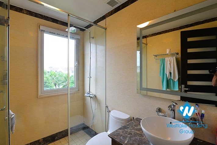 Bright corner house to rent in Hoa Phuong area Vinhomes Riverside