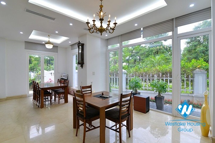 Bright corner house to rent in Hoa Phuong area Vinhomes Riverside