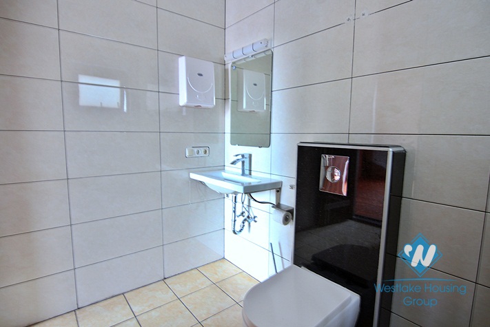 A nice house for rent for office, cafes in Quang An, Tay Ho