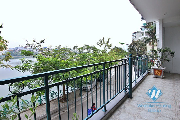 A nice house for rent for office, cafes in Quang An, Tay Ho