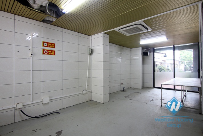 A nice house for rent for office, cafes in Quang An, Tay Ho