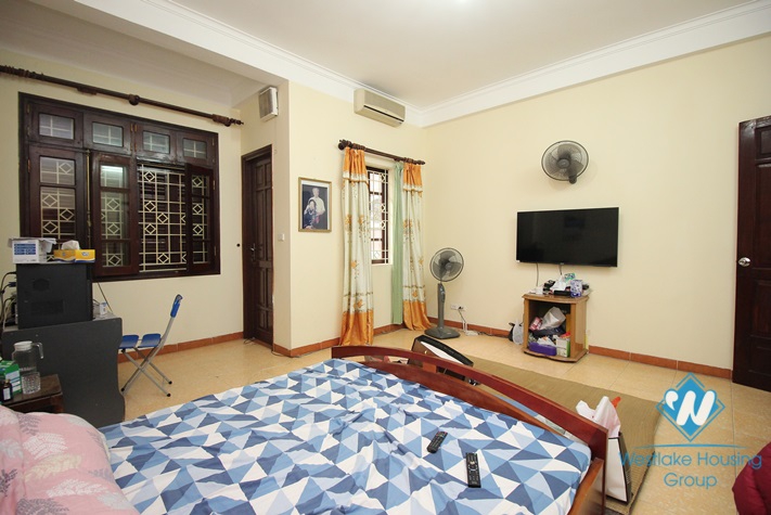 A four-bedroom house on Kim Ma Thuong street, Ba Dinh
