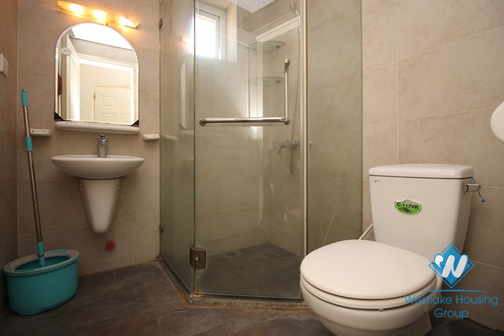 An affordable one-bedroom apartment close to Nguyen Chi Thanh st, Dong Da, Hanoi