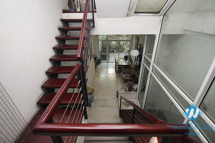A three-bedroom house with a nice garden on Dao Tan street, Ba Dinh, Hanoi