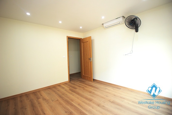 A reasonably priced three-bedroom apartment in Viet Duc high-rise building on Le Van Luong street 