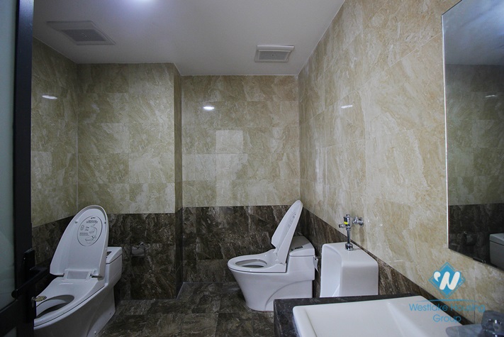 A bright, open office for rent in Vuon Dao