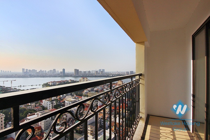 A brand new 4 bedroom apartment for rent in De Soleil, Xuan Dieu, Tay Ho