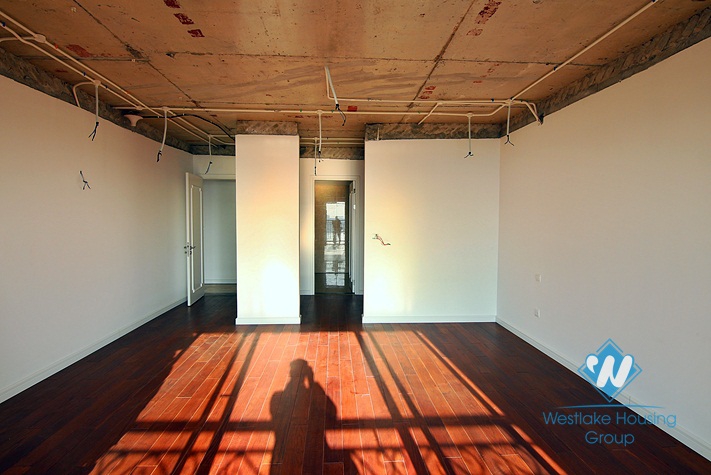 A brand new 4 bedroom apartment for rent in De Soleil, Xuan Dieu, Tay Ho