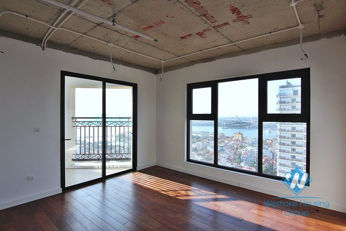A brand new 4 bedroom apartment for rent in De Soleil, Xuan Dieu, Tay Ho