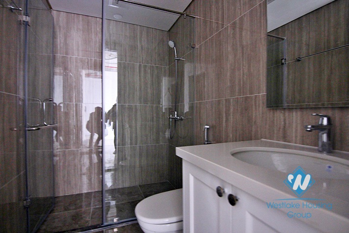 A brand new 4 bedroom apartment for rent in De Soleil, Xuan Dieu, Tay Ho