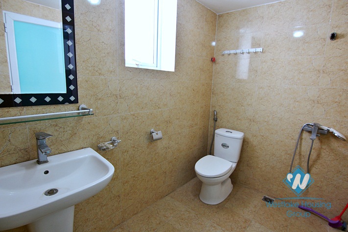 An affordable house for rent for office in Tay ho, Ha noi