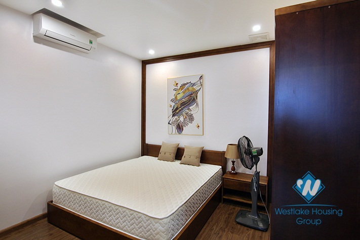 A brand new 2 bedroom apartment for rent in Nghi Tam, Tay Ho, Ha Noi