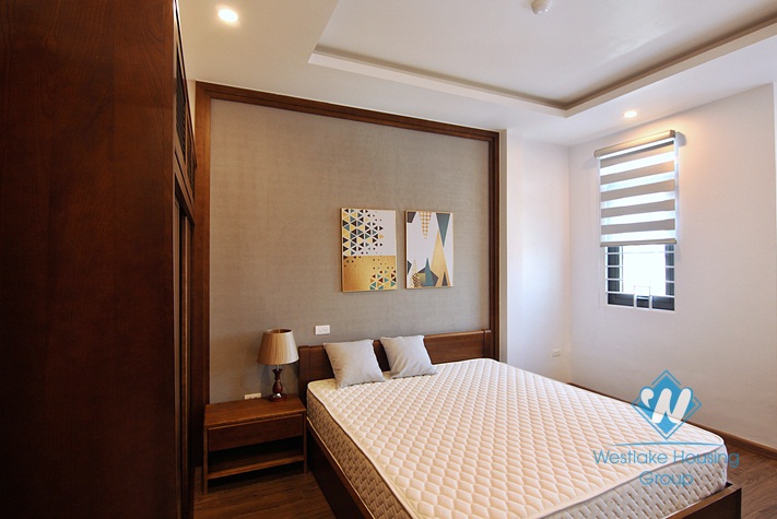 A brand new 2 bedroom apartment for rent in Nghi Tam, Tay Ho, Ha Noi