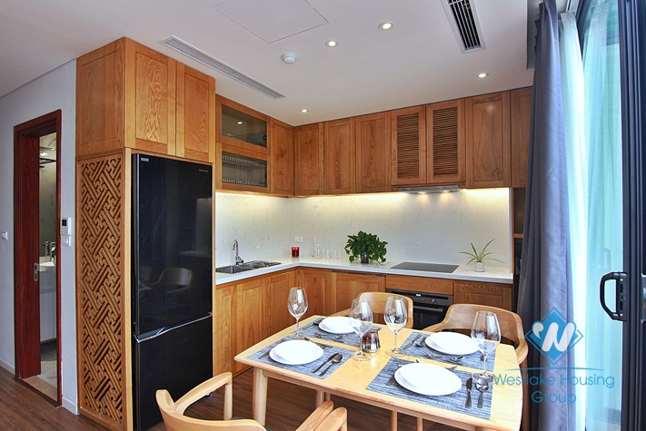A good quality 2 bedroom apartment with huge balcony in Tu Hoa, Tay Ho