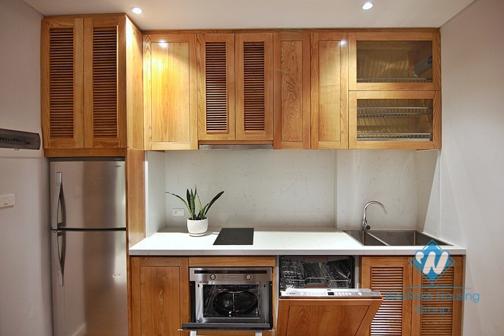 A brand new modern 1 bedroom apartment for rent in Tu Hoa, Tay Ho, Ha Noi
