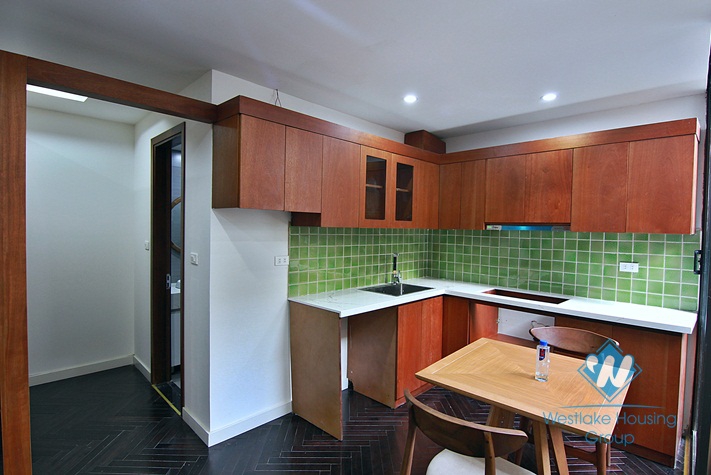 A brand new studio with lot of natural light in Tu Hoa, Tay Ho