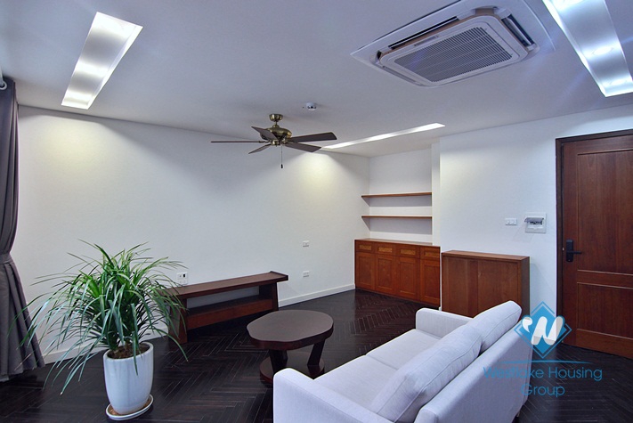 A brand new studio with lot of natural light in Tu Hoa, Tay Ho