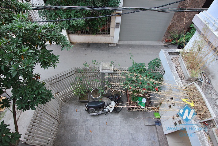 A reasonable 4 bedroom house for rent in Dang Thai Mai, Tay Ho