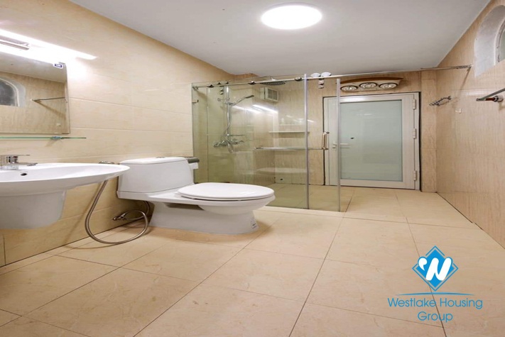430sqm garden villa for rent in Long Bien district, Hanoi