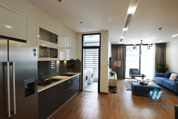 A lovely three apartment for rent in Vinhome Metropolis building, Ba Dinh