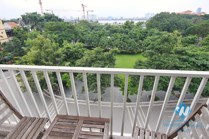 Brand new and lake view apartment for rent in Tay Ho area