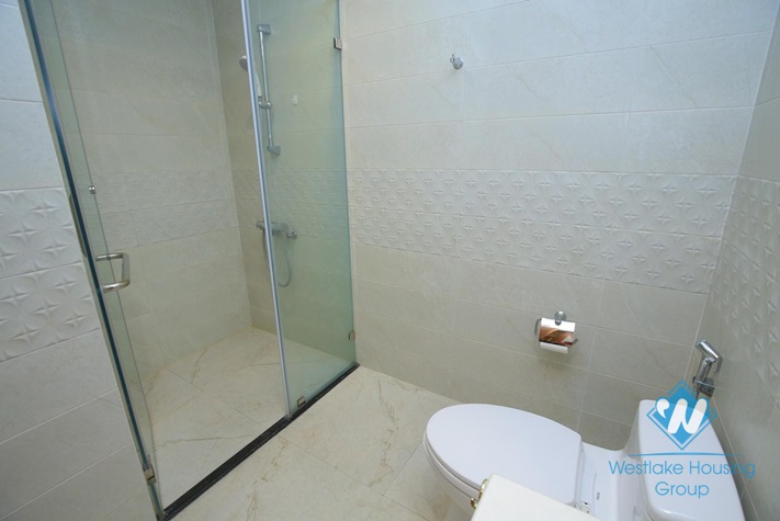 Bright two bedrooms apartment for rent in Vinhome Nguyen Chi Thanh, Dong Da