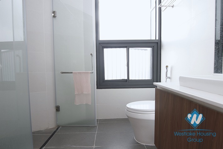 High floor two bedrooms apartment for rent in Discovery building, Cau Giay