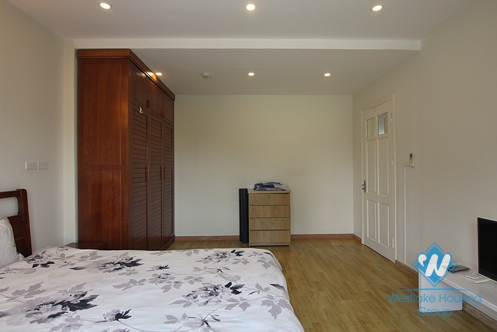 Brand new and lake view apartment for rent in Tay Ho area