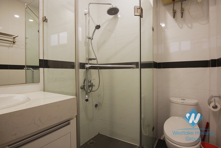 Brand new and lake view apartment for rent in Tay Ho area